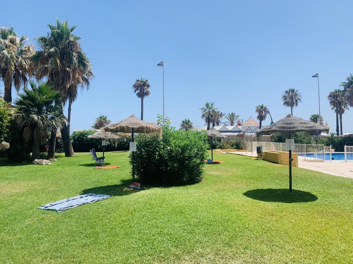 Precioso Estudio Frente Al Mar Con Piscina Benalmadena